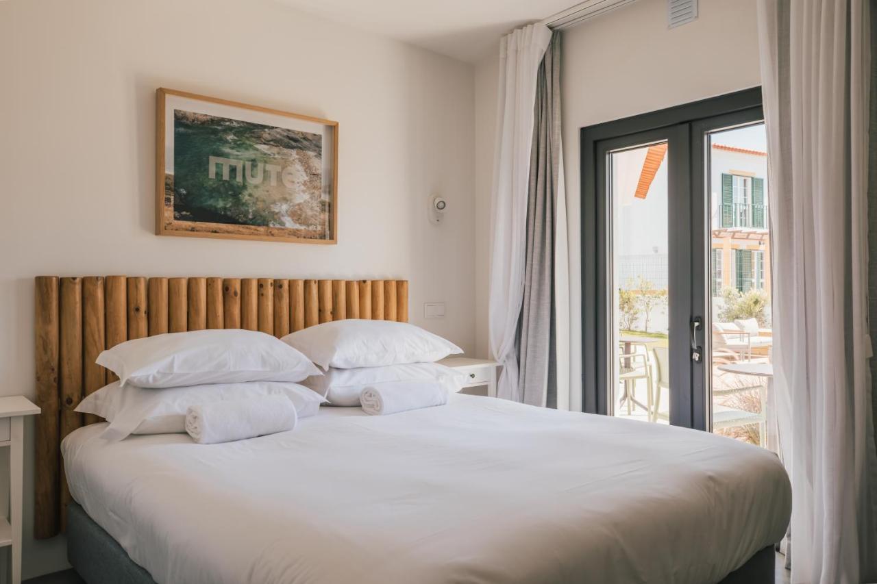 Mute Hostel Porto Covo Εξωτερικό φωτογραφία